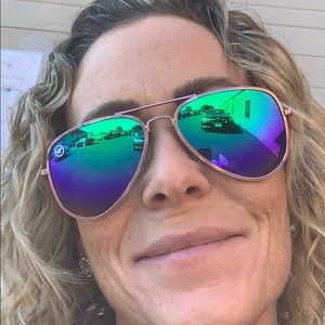 Meet your Posher, Julie